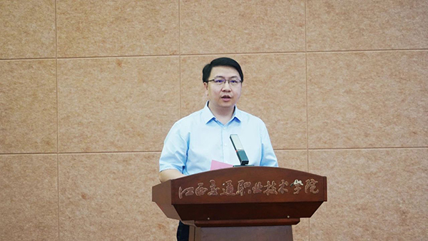 必发集团副总经理刘铭皓